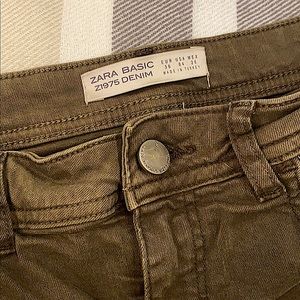 ZARA BASIC Z1975 DENIM army green jeans